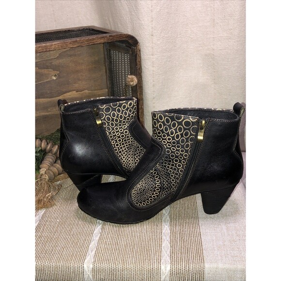 L'ARTISTE Spring Step Parfum Women’s Black Leather Ankle Boot Booties Size 10 - Picture 9 of 11